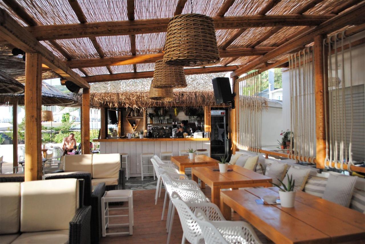Akhladherí Puerto Seaside Rooms المظهر الخارجي الصورة