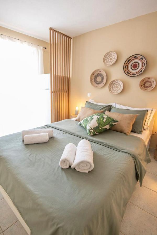 Akhladherí Puerto Seaside Rooms المظهر الخارجي الصورة